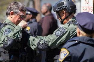 国产电影巡警被杀视频,揭秘警匪斗争背后的惊心动魄  第3张